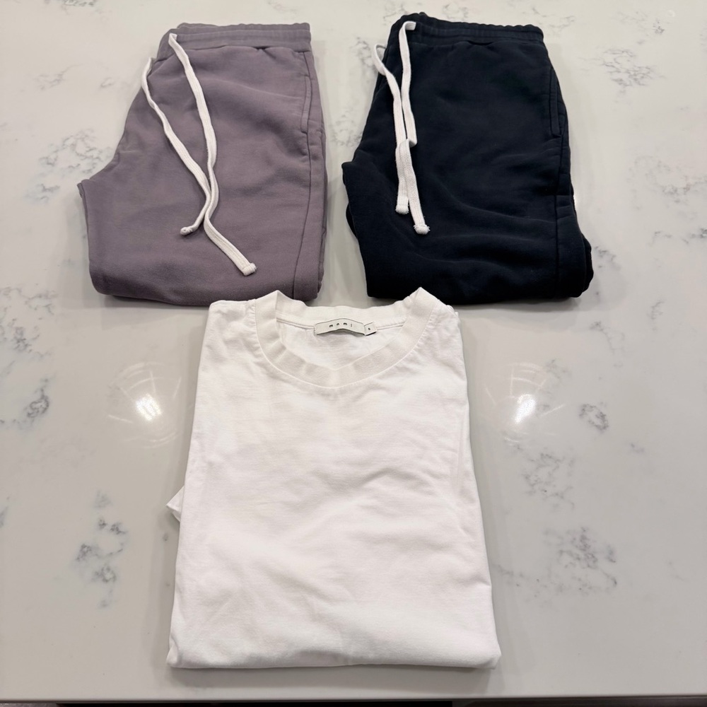 MNML Sweatpants and Tee Shirt Bundle